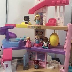 Little people Barbie dream house