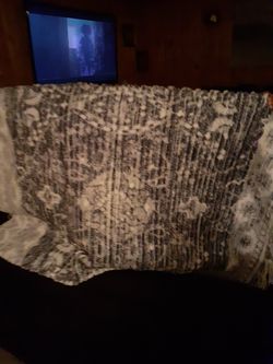 Brand new blue & white bath set