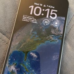 iPhone 14 Pro (Unlocked) – Like New – Only 2 Months Old