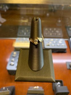 Women’s 14K Yellow Gold Diamond Ring
