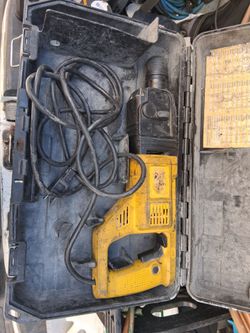 Dewalt rotary hammer drill