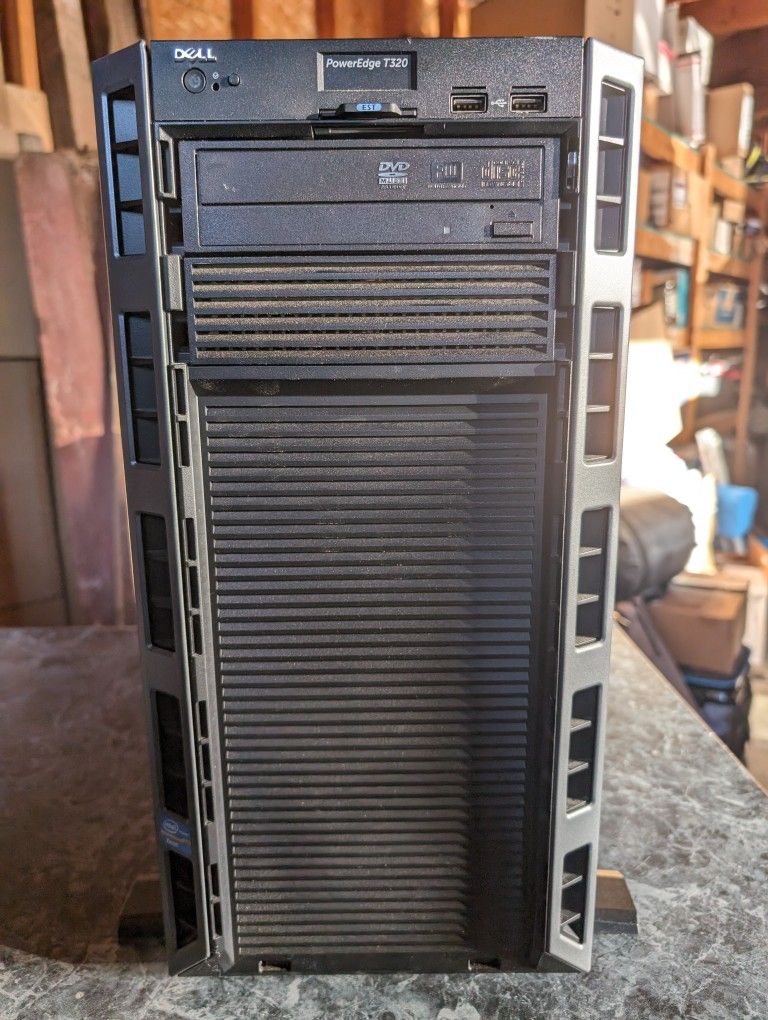 Dell Poweredge T320 Server