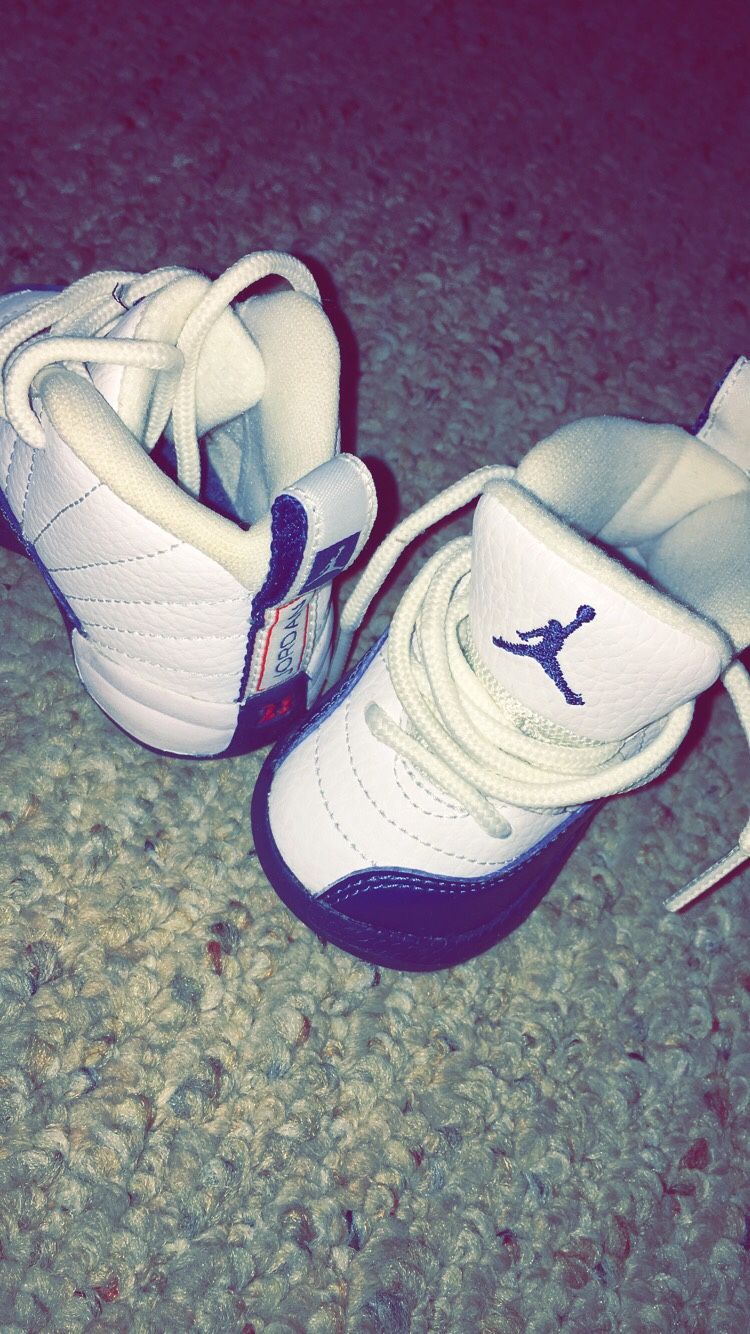 Jordan Retro 12
