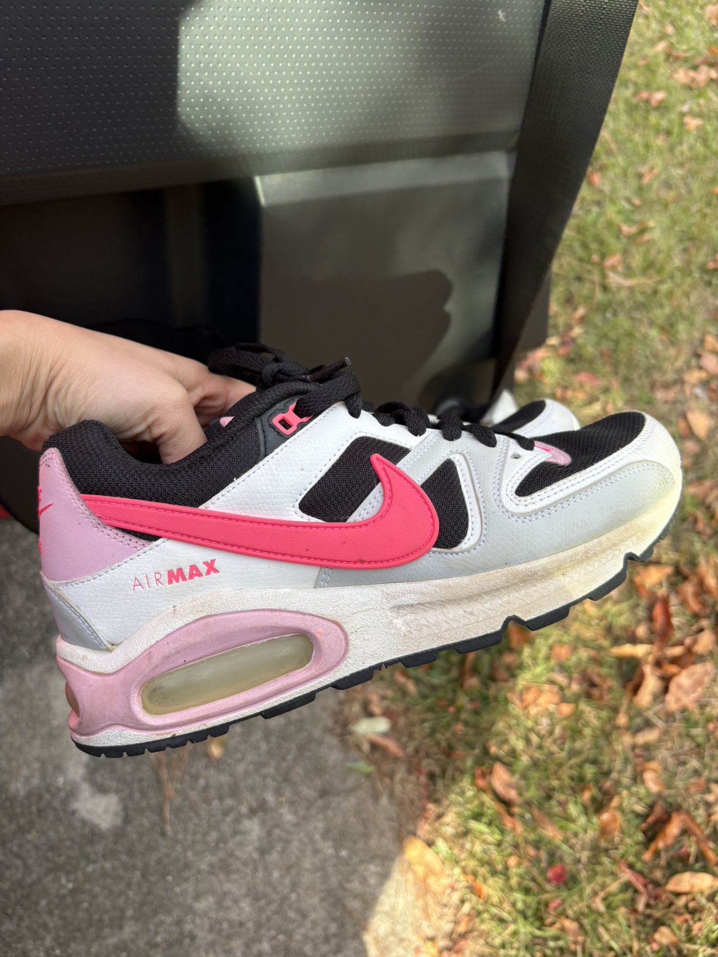 Women’s Air Max Nike Size 7.5 Sneakers 