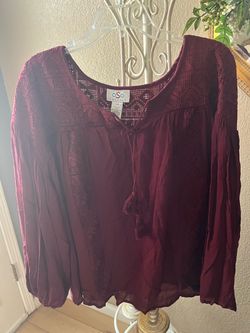 Maroon top