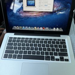 MacBook Pro 2011