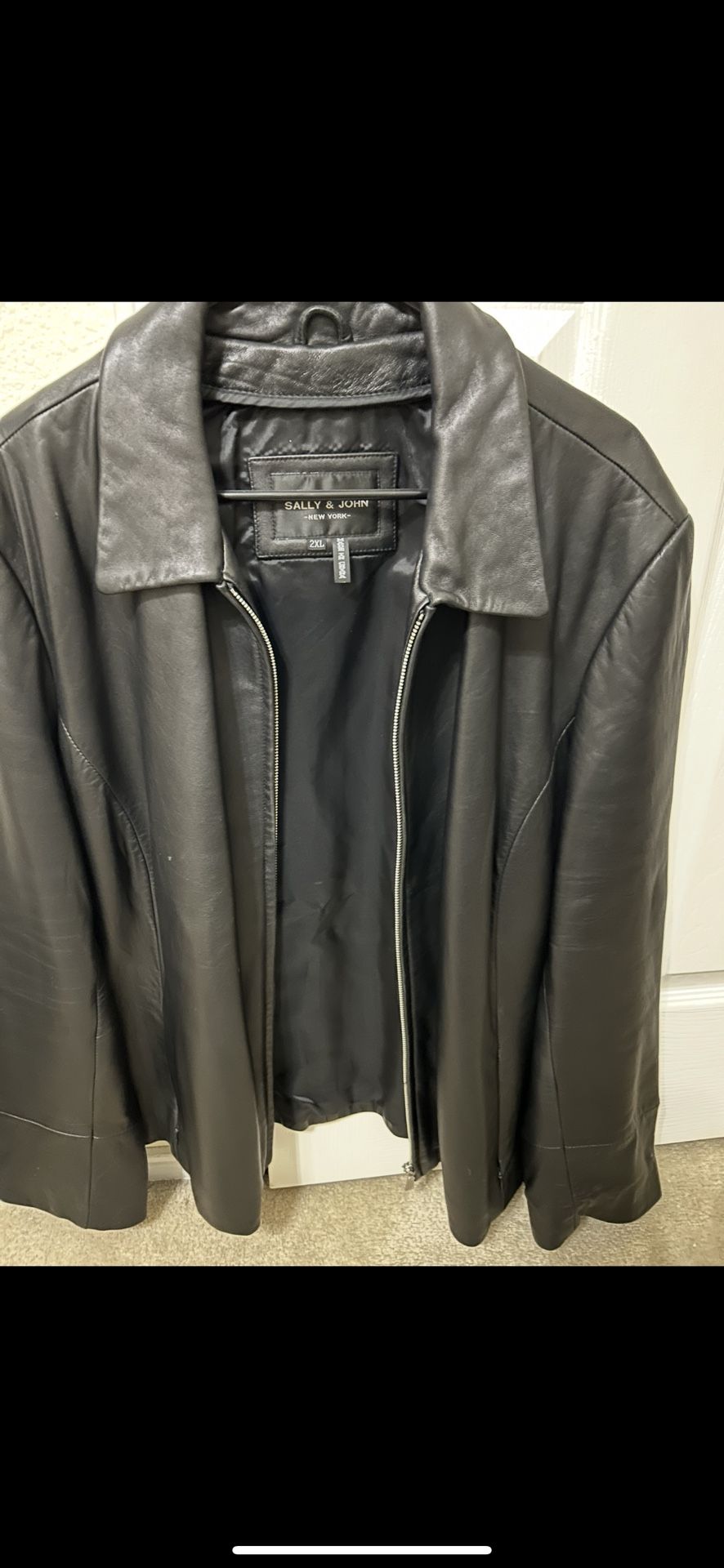 like new black leather jacket for women size 1xl
