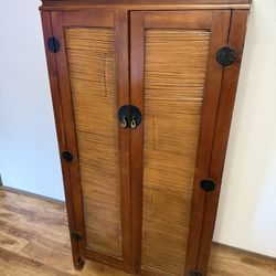 Wood Hutch Computer desk 