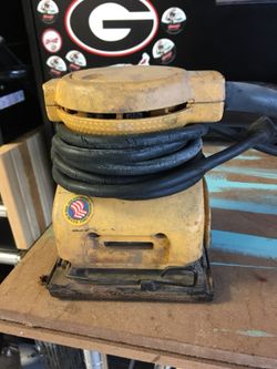 Dewalt palm sander
