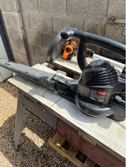 TORO leaf blower