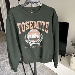 F21 Women's Yosemite National Park Green Sweatshirt