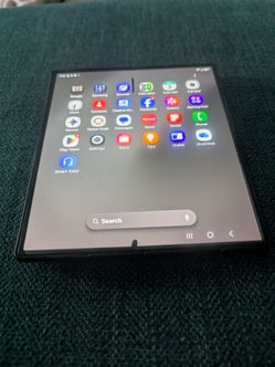 Samsung Galaxy Z Fold 6! Price is reduced for quick sale.