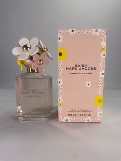 Marc Jacob’s Daisy So Fresh 4.2 oz Women’s Eau de Toilette New in Box Unsealed