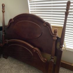 Solid Wood Queen Bed Post