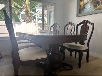 Dining table with chairs for sale
