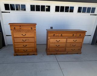 Rustic solid wood dresser set
