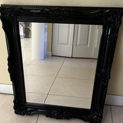 Black Mirror Decor 