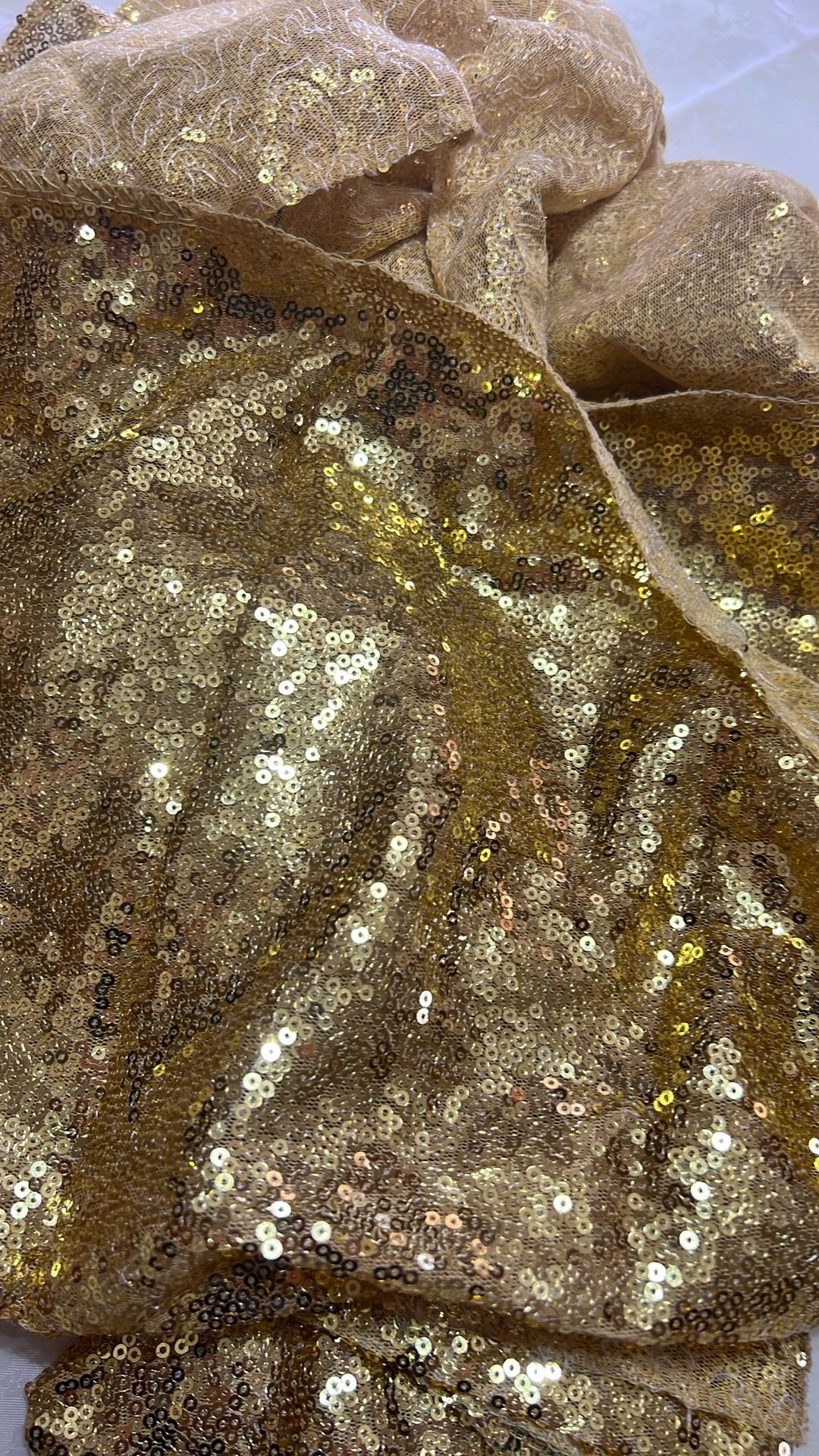 3 Packs 12”x9” Sequin Table Runner, Glitter Gold Table Runner for Birthday Party Supplies Wedding Holiday Celebration Event Decorations