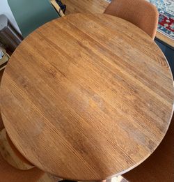 Round Wood Dining Table