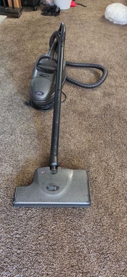 Tri-Star Vacuum