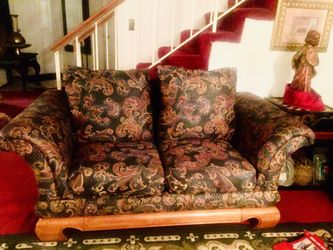 Couch and LoveSeat two pieces 150.00