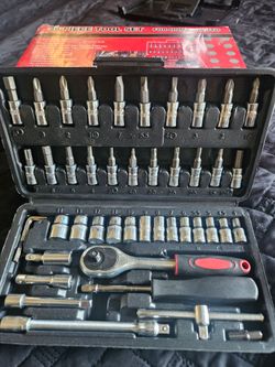 New 46pc tool set