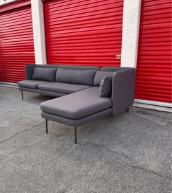 Couch sectional