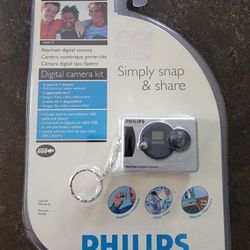 Philips Simply Snap & Share Digital Keychain Camera