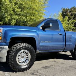 Kmc 445 Impact Beadlock 17x9 6x139.7 +0 Offset With Toyo R/T Pro Tires 🔥🔥🔥