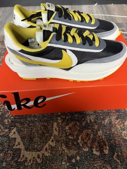 Nike Sacai Waffle Undefeated