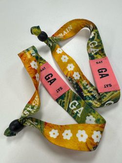 Daisy Chain Fields Wristbands - GA