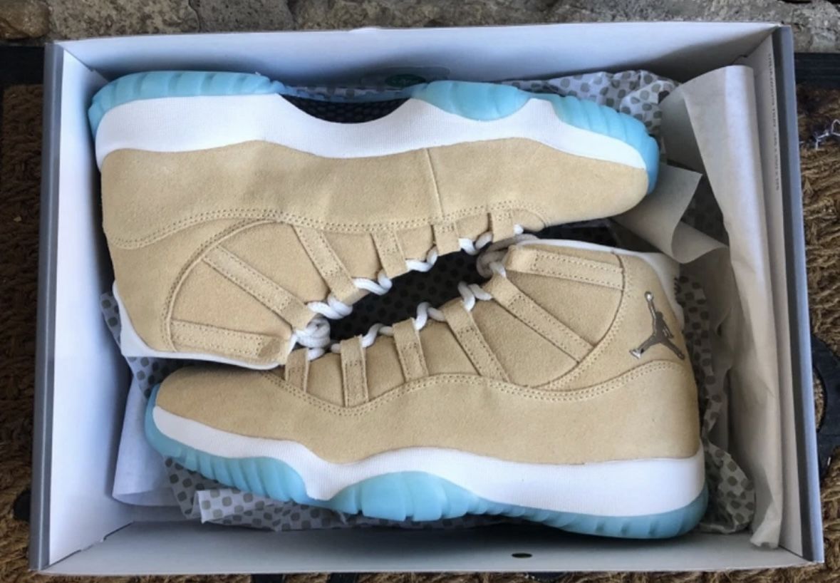 Air Jordan 11 H-Town