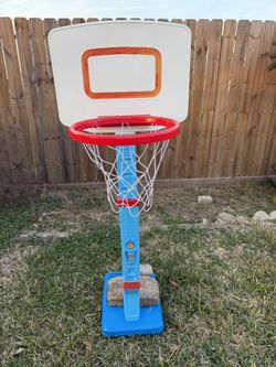 Little Tikes Basketball Hoop