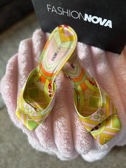 Heels Sz 11
