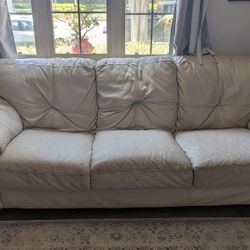 Used Couches And Love Seat