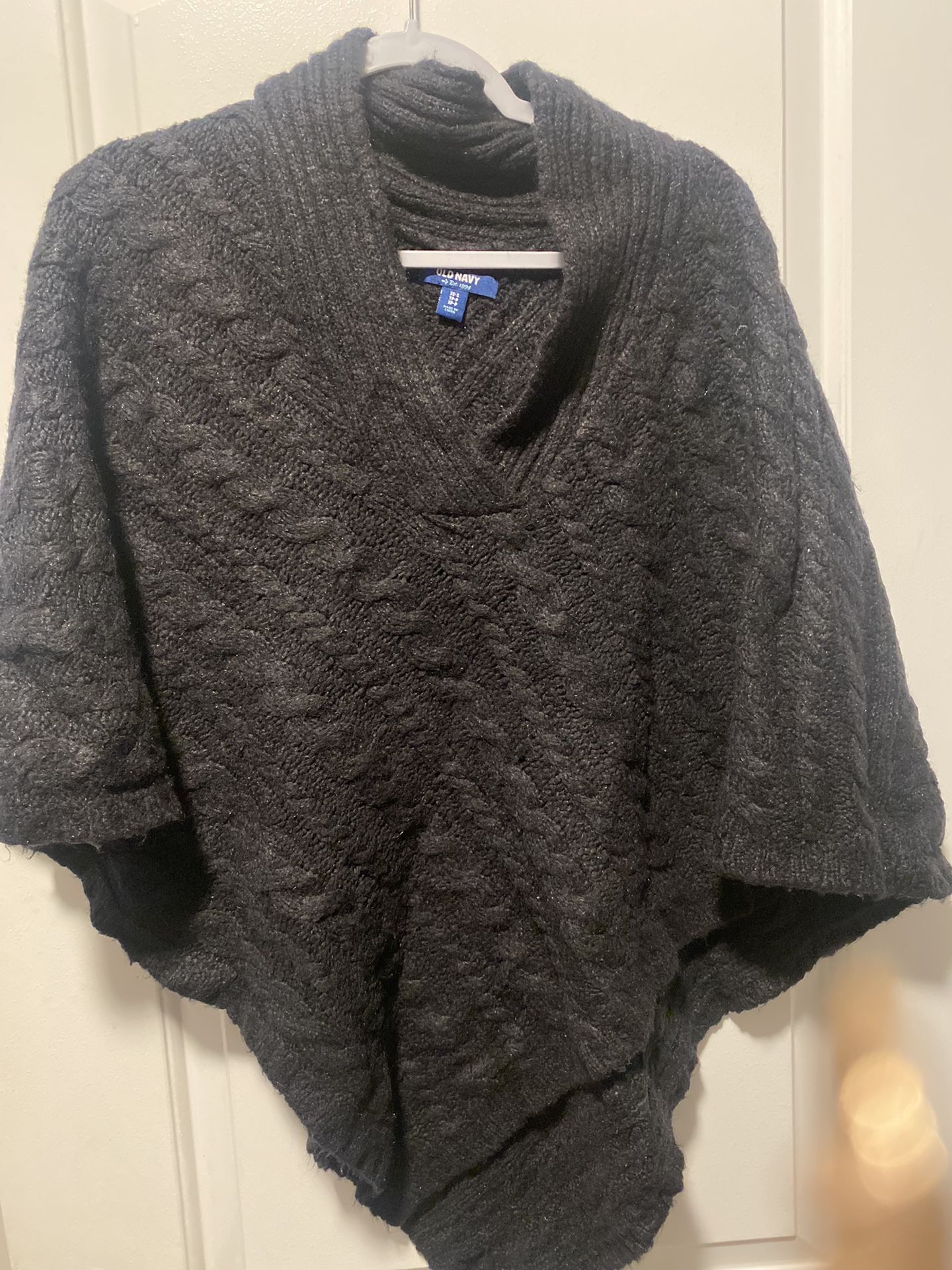 BUNDLE&SAVE OLD NAVY XS PONCHO SWEATER