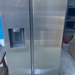 36 in. 27.4 cu. ft. Side by Side Refrigerator in Fingerprint-Resistant Stainless Steel, Standard Depth