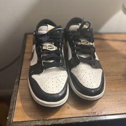 Nike Dunks 