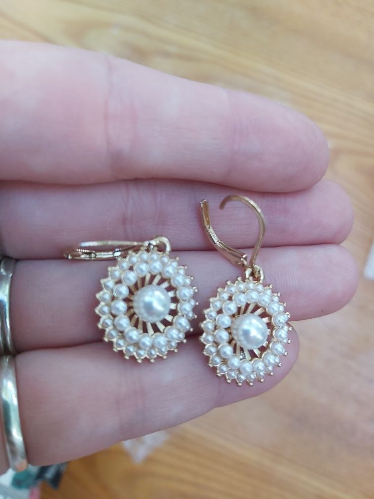 Earrings monet