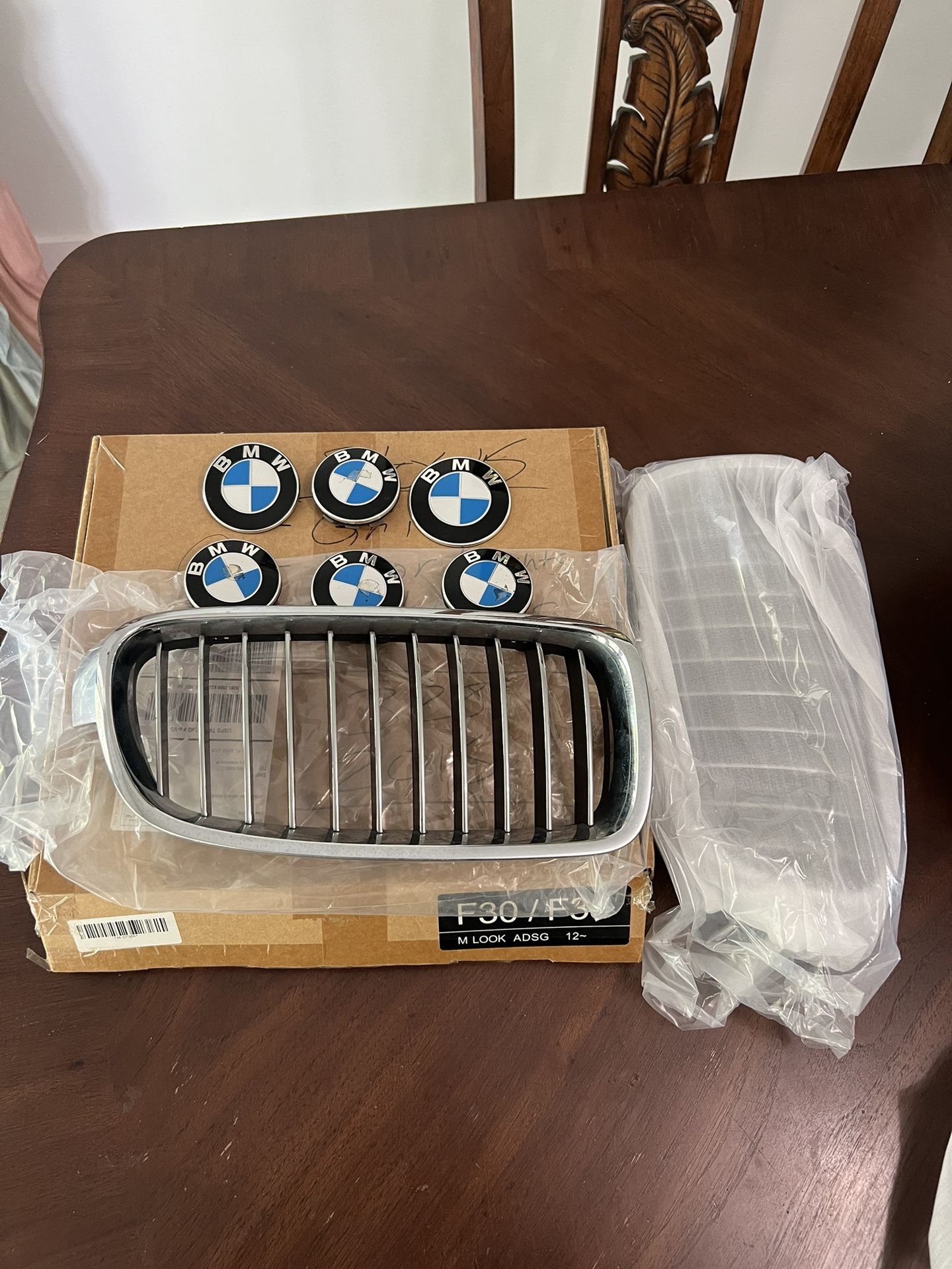 BMW 328i F30 F35 Grille And Emblems