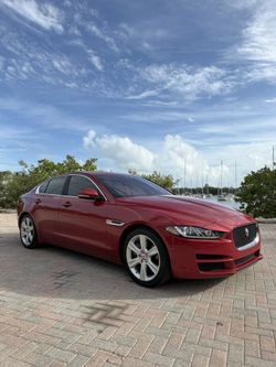2017 Jaguar XE