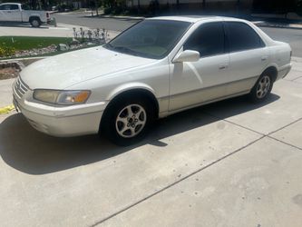 1999 Toyota Camry
