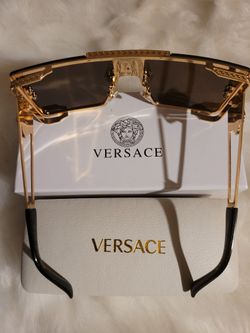 VERSACE IRREGULAR Gold Metal Shield Sunglasses 

