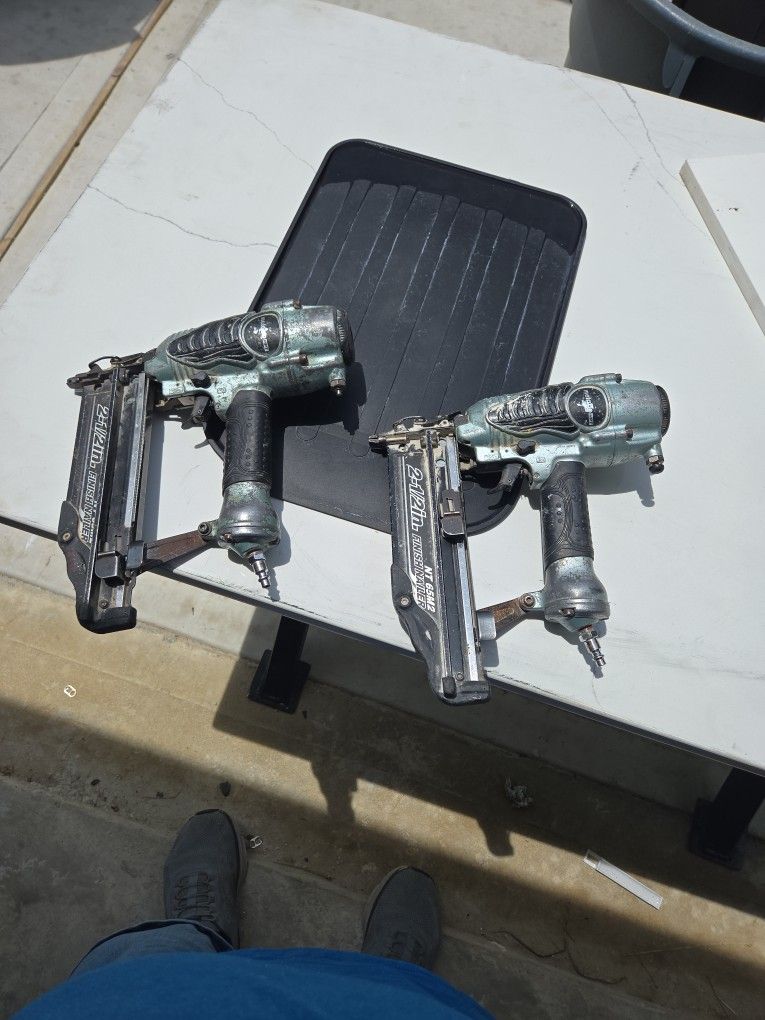 16 Gauge Nailer 2 1/2 In