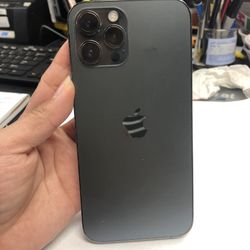 iphone 12pro 128gb unlocked sold with store warranty 