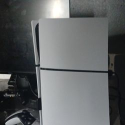 PS5 Slim