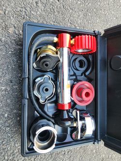 Cooling system pressure tester set