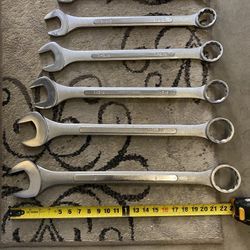 Pittsburgh Jumbo Wrench Set Sae Tools 