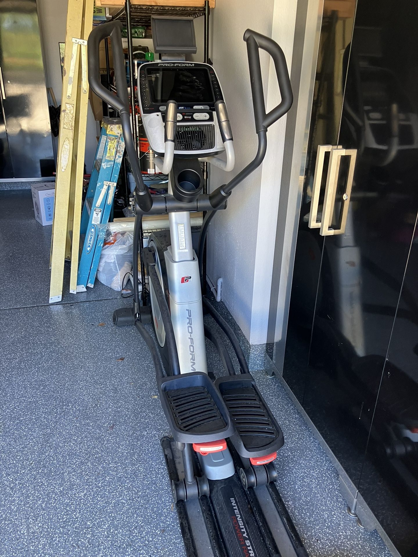 ProForm Endurance 1520 E Elliptical