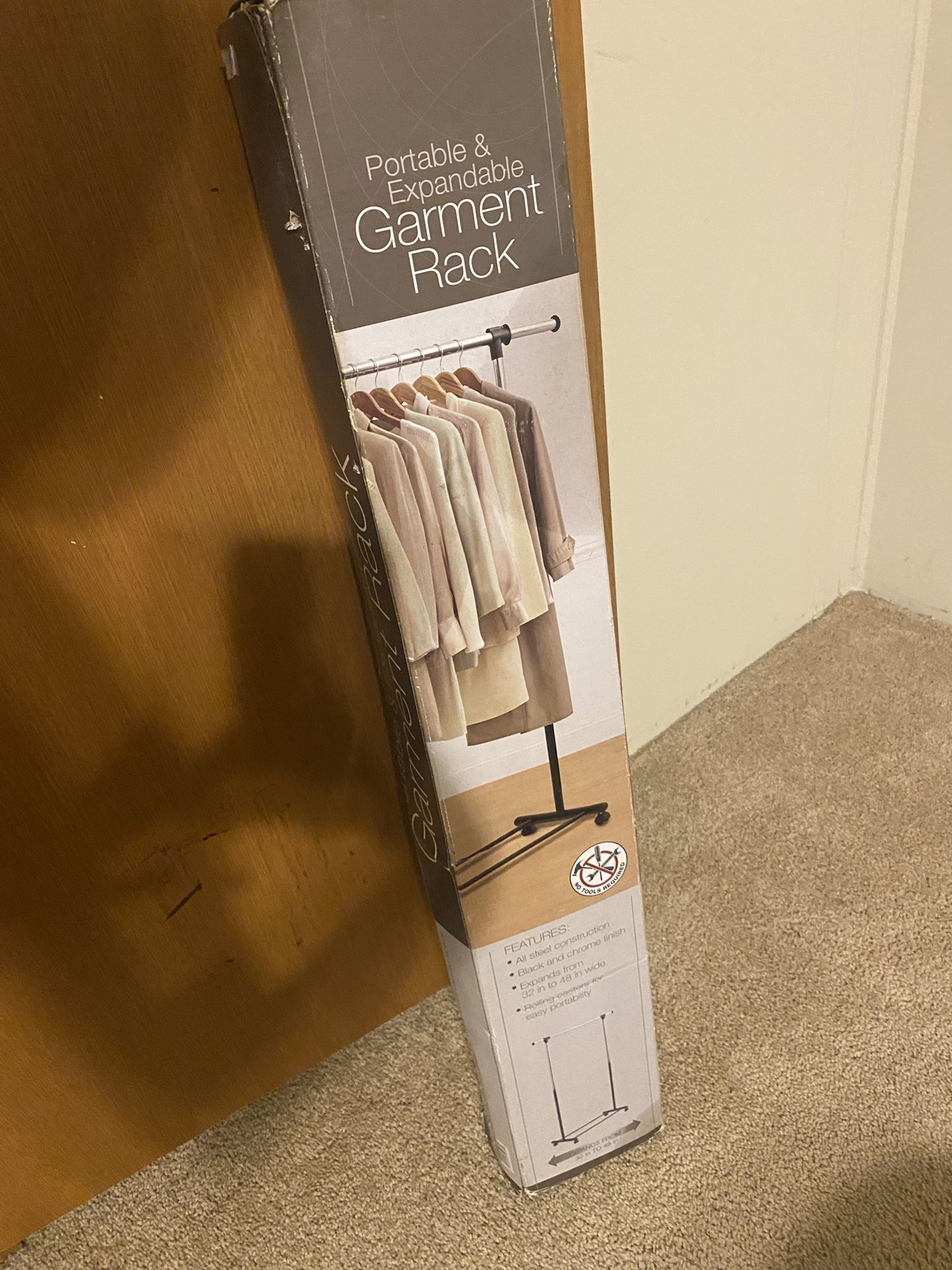 New Portable Clothing Rack 